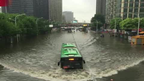 安 朋友圈_20160704期-南方大雨何时休 危情显