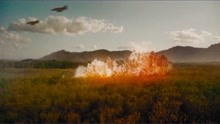 《危机：龙潭之战》轰炸机投下数枚飞弹,战场瞬间沦为火!