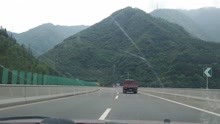 甘孜州泸定穿过喇叭河隧道群到达自贡 走高速看多少钱