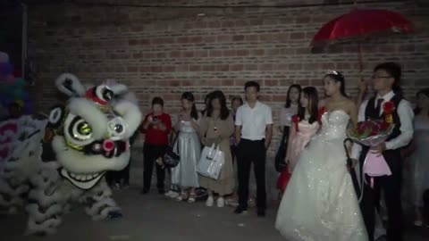 南宫ng2866官网：中国传统婚礼习俗（10篇）
