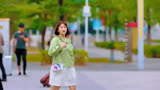 二十不惑：大熊临走之前做了份狮子头托人送给大宝，大宝着急的去车站找大熊，看着伤心的大熊，大宝心里很是愧疚