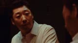 《万里归途》章宁好心开导张译，谁知张译不领情，两人拌嘴