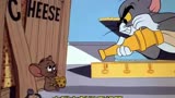 猫和老鼠 ：一箱奶酪奶酪居然主动勾搭杰瑞