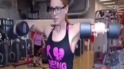 【妖色健身】Fitness with Alisa and Margret Gnarr欧美健身美女生活完整版视频在线观看爱奇艺