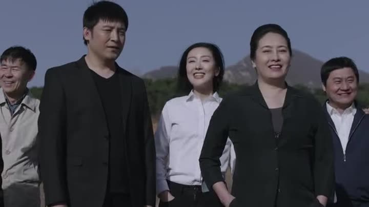                      啊父老乡亲