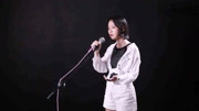 烟嗓美女翻唱催泪民谣歌曲《往后余生》,好听极了!娱乐完整版视频在线观看爱奇艺