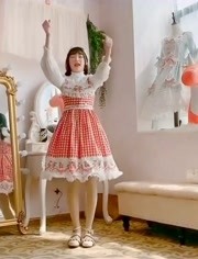你永远不知道穿洛丽塔软妹裙的软妹子是一个六块腹肌的女装大佬!