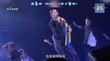 陈嘉桦现场演唱真人秀《你正常吗》的主题曲《你正常吗》
