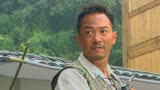 独立连：两敌寇来袭，母子俩却是一人一个，瞬间解决生命危机
