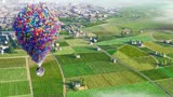 治愈电影《飞屋环游记》，用气球驾驶房子冒险，动画形式完成梦想