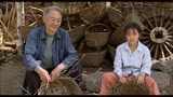 暖春：小花采蘑菇给婶娘熬汤，专留一个给爷爷，却被人误会