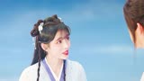 女孩本是凤凰真身，却被心机女顶替了身份。