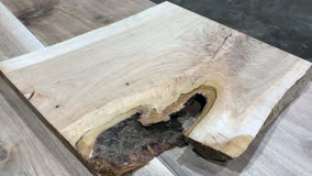 【木工】一块破木头，被大叔打磨成了高级感满满的木凳！