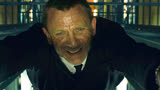 《007大破天幕杀机》非常好看的一部经典动作大片