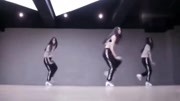 街舞女生厕所女生蹲大便拉视频视频图片