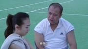 a背后的背后:王鸥崴脚,姐妹抚上她的脚,揉捏起来!田家男人电视剧拍摄地图片