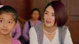 让我听懂你的语言：美女向孩子父亲随口一问，下一秒不厚道地笑了
