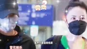 天后王菲与谢霆锋：携手现身北京机场，甜蜜氛围羡煞旁人