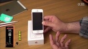 [开箱]iPhone SE首次真机开箱 太惊讶了科技完整版视频在线观看爱奇艺