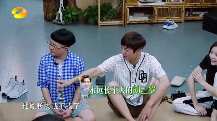 爱吃草莓的小叮咚