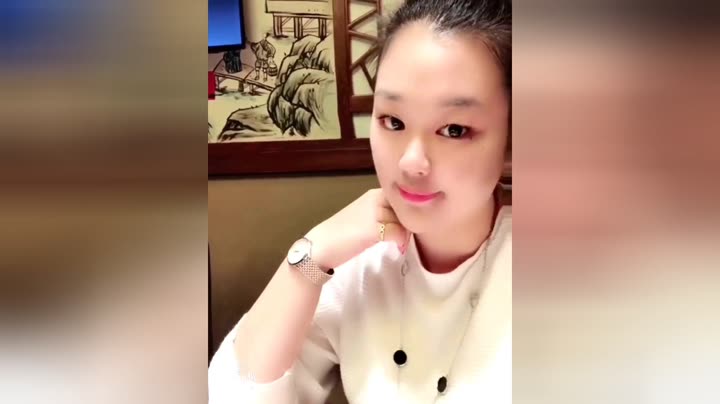 小可爱呀……扭扭捏捏天蝎座和双子座闺蜜的蜜语图片