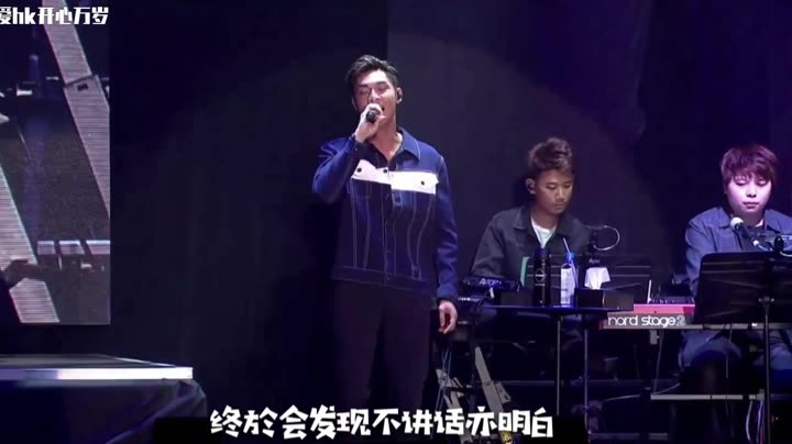 关楚耀