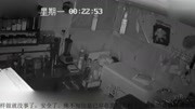 霸州男子裸体盗窃 为掩耳目偷走摄像头!娱乐完整版视频在线观看爱奇艺