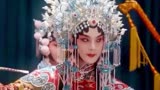 鬓边不是海棠红： 一颦一笑，一世无双，尹正咬手绢真是绝了，美翻了