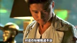 《杀破狼2》：吴京好不容易熬成主角，却还是难逃挨打的命运