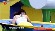 美女闯关 耐克的上衣蛮漂亮的