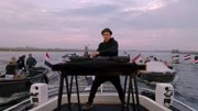 Martin Garrix 小马丁船上打碟现场音乐背景音乐视频音乐爱奇艺