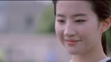 完全素颜出镜的刘亦菲，演绎第三种爱情
