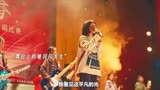 《我和我的青春》山区女孩被父亲嫌弃读书无用，上台后惊艳全场！