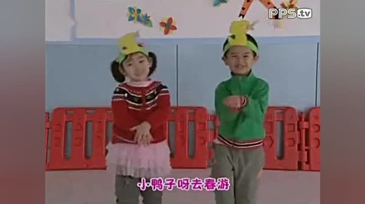          《小鸭子》-小小智慧树