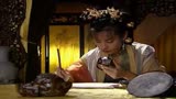 《小鱼儿与花无缺》江玉燕研究“六壬神骰”的最高心法, 里面藏