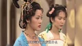 《杨贵妃》：皇上被杨玉环的美色迷惑住，冷落了梅妃，两人发生冲突关系不和