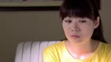 房战：美女好心接电话，却遭到老妈斥责，太难了