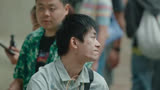 我想到了余秀华，感觉挺像