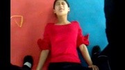 压腿衣服美女撕的.图片