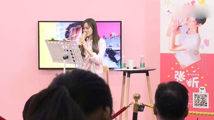 【SNH48】星梦剧院 Mini Live：张昕专场_000