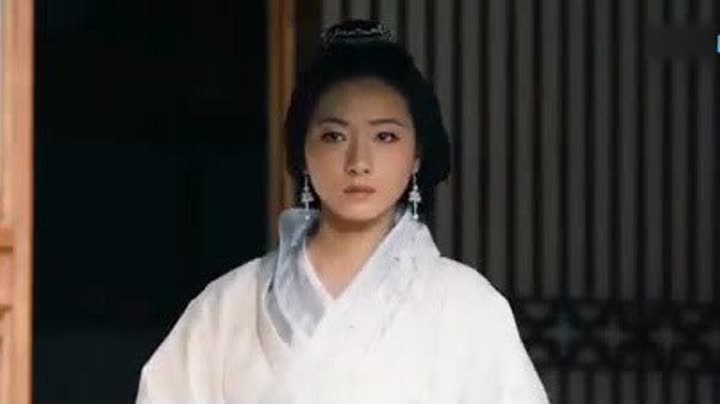 万茜明星资料大全-万茜动态_万茜电视剧电影-爱奇艺泡泡