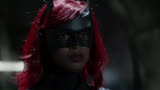 【蒙面】蝙蝠女侠正在战斗！红色假发和黑色面具只是伪装，本体暴露（其他视频260）