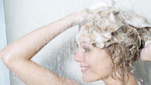 有焗油作用的洗发水有哪些?索芙特密绿瓶营养焗油洗发水柔顺秀发!