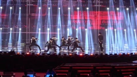 时代少年团2020微博之夜要你管舞台全开麦燃炸了