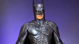 被骂20年的蝙蝠侠电影，经典羞耻戏服要拍卖了，起拍价26万人民币