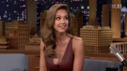 Jessica Alba Teaches Jimmy About SwassJessica Alba Teaches Jimmy About Swass综艺节目完整版视频在线观看爱奇艺