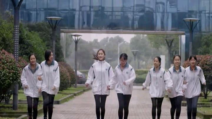 中职生公约之歌 无锡技师学院立信中专 本视频暂不支持播放 来自泡泡