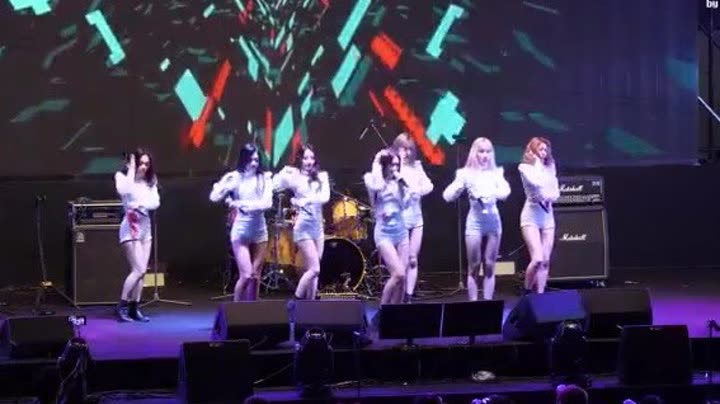 韩女团dreamcatcher捕梦网you