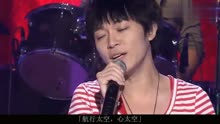 吴青峰太空人钢琴曲谱_吴青峰太空人(3)
