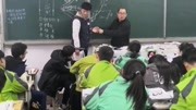 安培定则~左手定则~右手定则太难了物理课上,师生配合,现场演示给大家!#课堂原创完整版视频在线观看爱奇艺